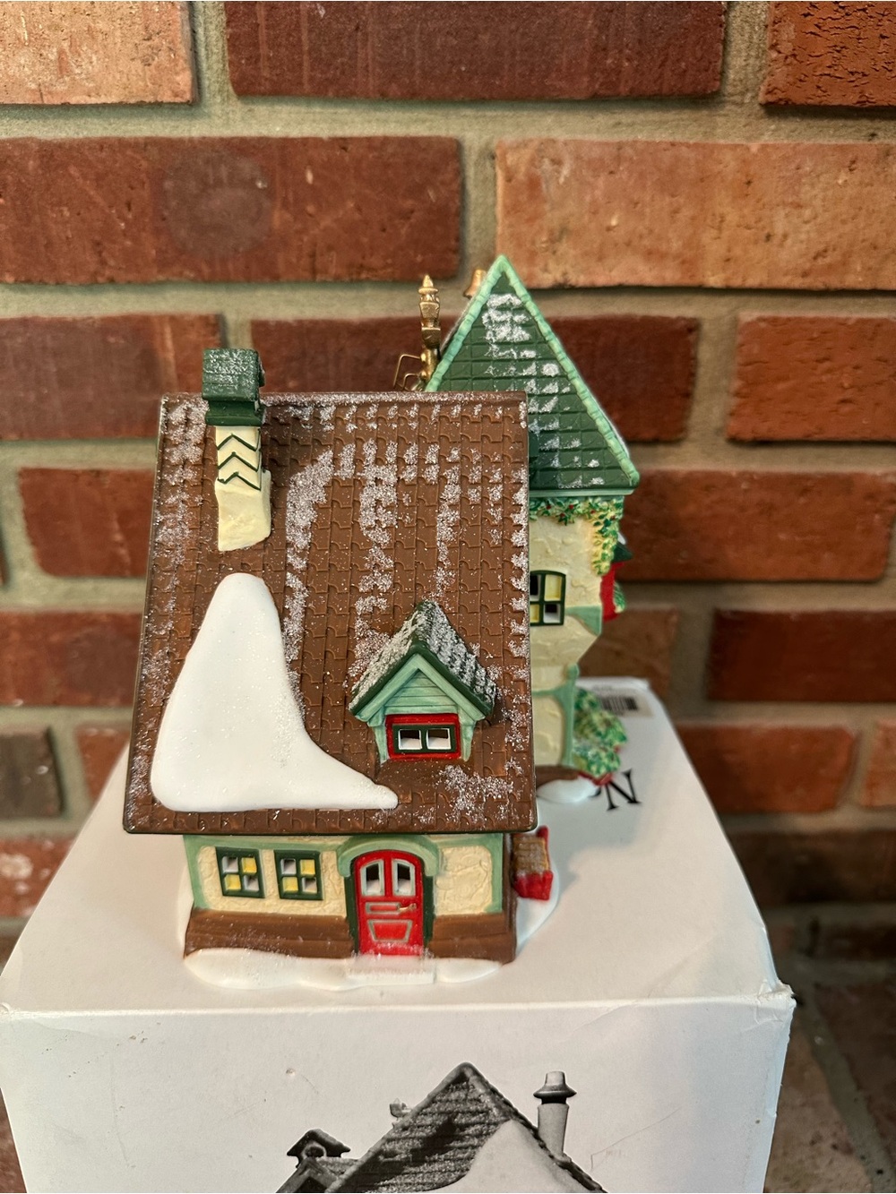 Department 56 North Pole Series The Glacier Gazette 1997 Porcelain Lighted Works - Picture 4 of 9